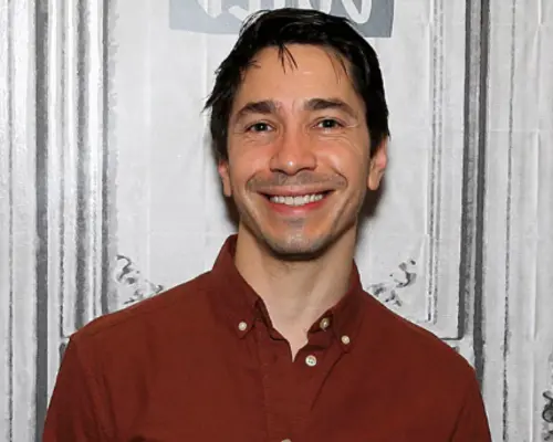 More about on Justin Long